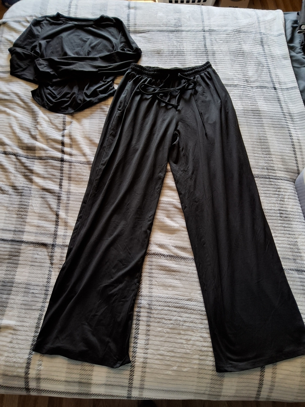 Black Wide-Leg Lounge Pants for Women - Comfortable Sleepwear